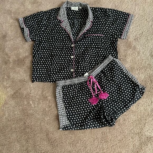 Rare Roller Rabbit x Lele Sadoughi Black Heart Polo Pajamas - Picture 4 of 12